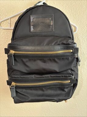 caraa Black Backpack with Gold Zippers